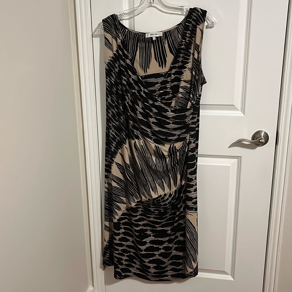Plus size dress